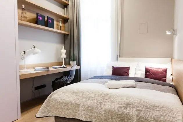 Apartment C 5-Bedroom