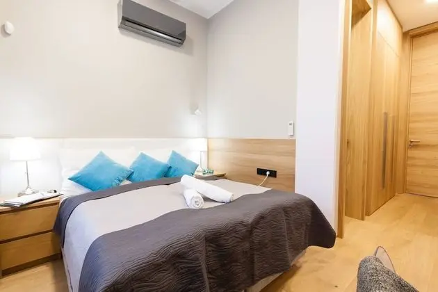Apartment C 5-Bedroom