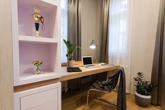 Apartment C 5-Bedroom