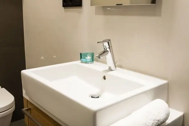Apartment C 5-Bedroom