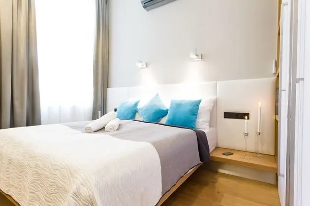 Apartment E 4-Berdoom