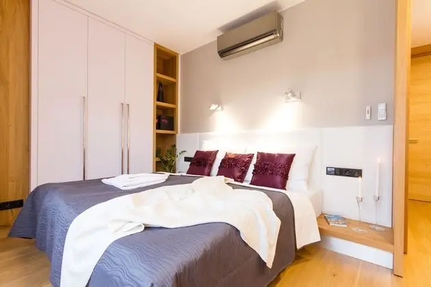 Apartment E 4-Berdoom