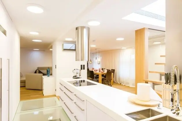 Apartment E 4-Berdoom