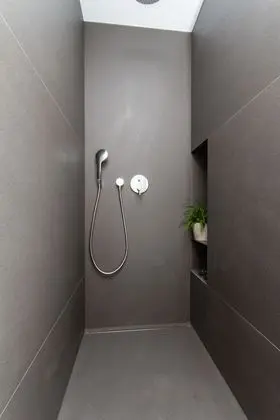 Apartment E 4-Berdoom