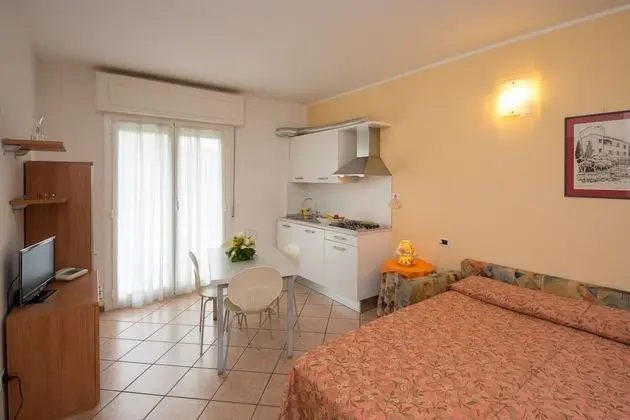 Basic Stüdyo, Deniz Manzaralı