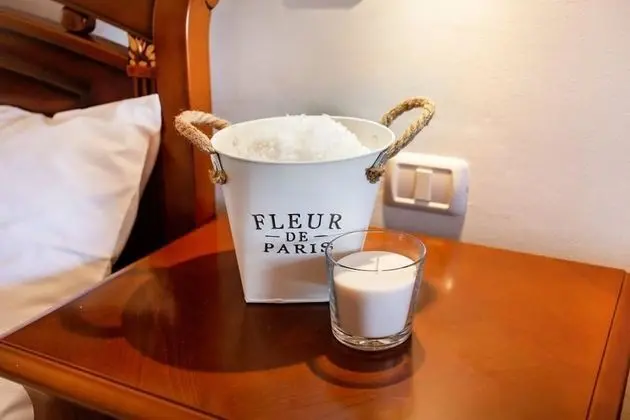 Tek Büyük Yataklı Oda, Balkon (Truffle)