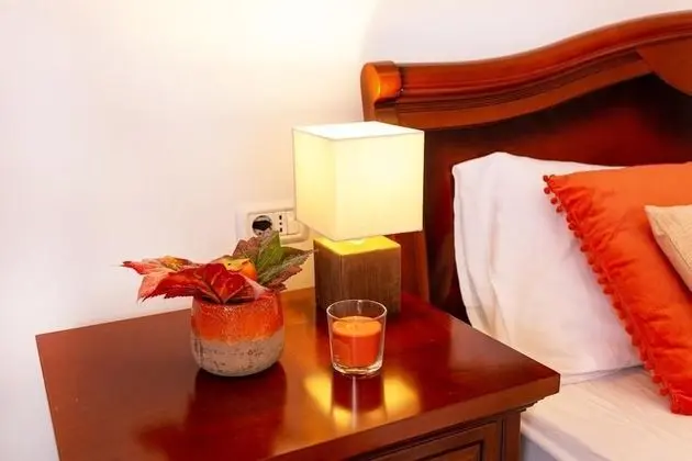 Tek Büyük Yataklı Oda (Persimmon)