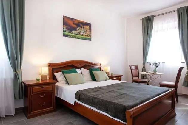 Tek Büyük Yataklı Oda (Persimmon)