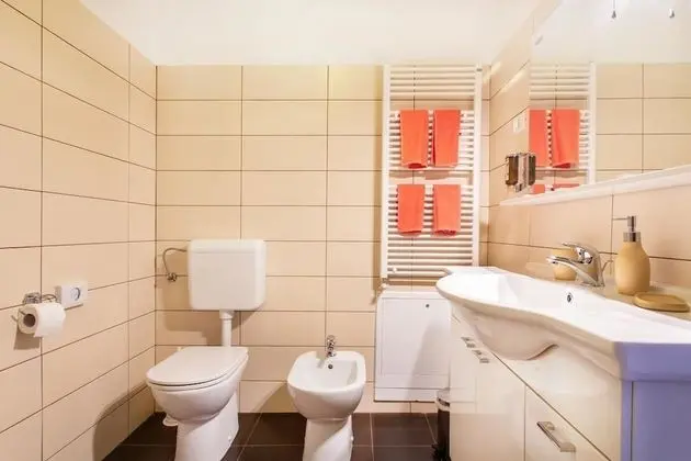 Tek Büyük Yataklı Oda (Persimmon)