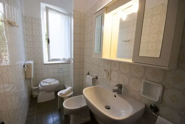 Apart Daire, 1 Çift Kişilik Yatak ve Çekyat