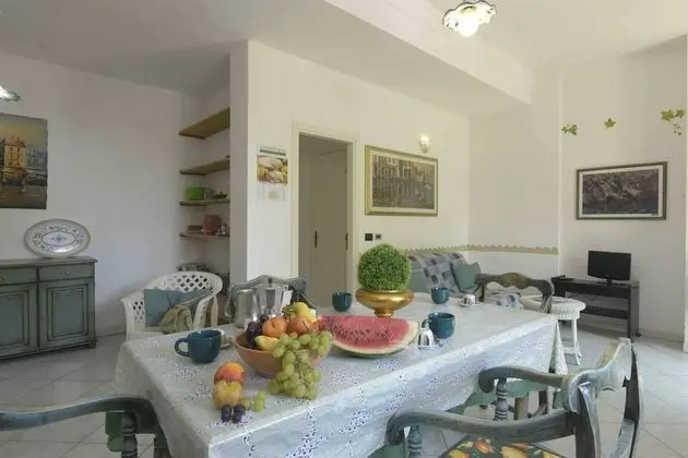 Apart Daire, 2 Yatak Odası, Bahçe Manzaralı (Apartment E)