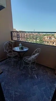 Royal Apart Daire, 1 Yatak Odası, Engellilere Uygun, Bahçe Manzaralı