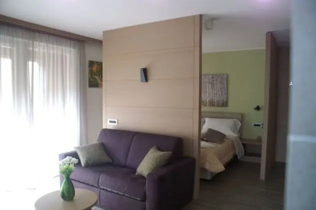 Apart Daire, Sigara İçilmez, Kule (Magnolia)