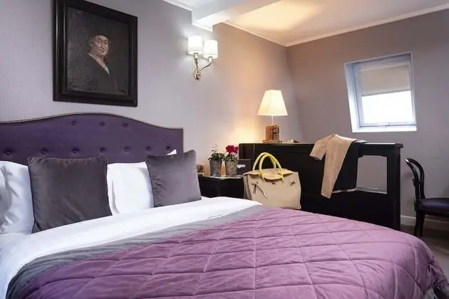 Standard Tek Büyük veya İki Ayrı Yataklı Oda (Elégance)