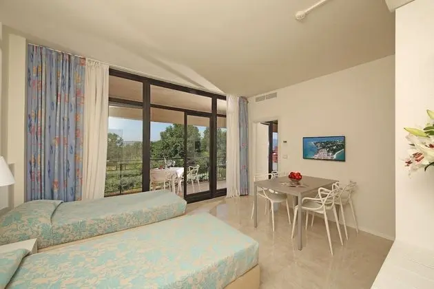 Deluxe Stüdyo (3 people)