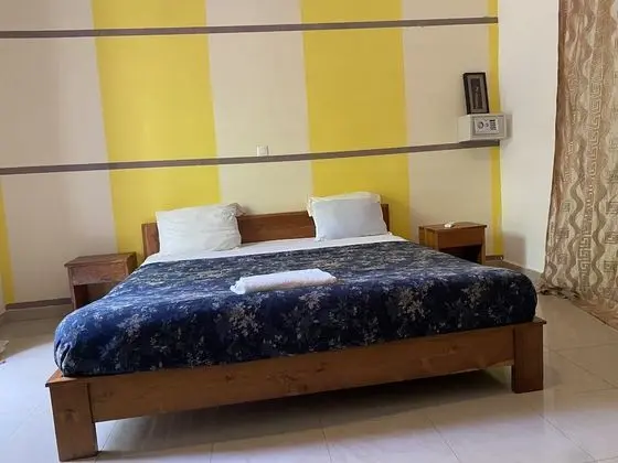 Tek Büyük Yataklı Oda