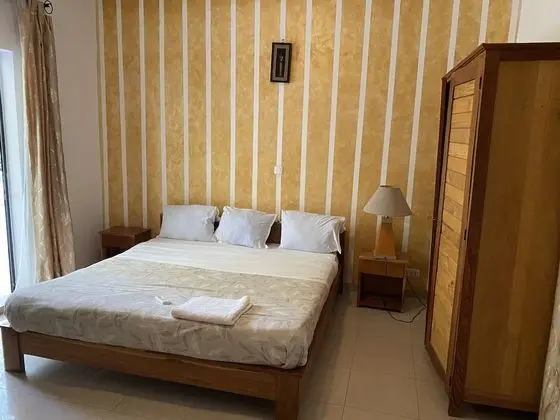 Tek Büyük Yataklı Oda