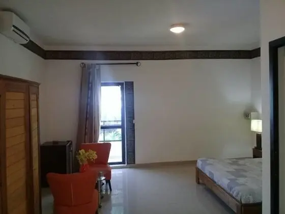 Tek Büyük Yataklı Oda, Balkon