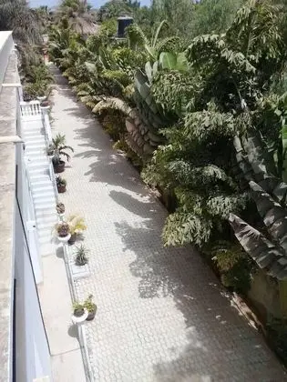 Tek Büyük Yataklı Oda, Balkon