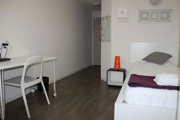 Tek Kişilik Oda, 1 Tek Kişilik Yatak