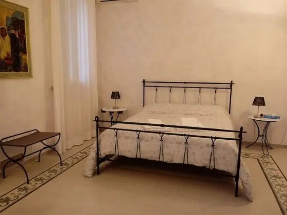 Standard Tek Büyük Yataklı Oda, Özel Banyo, Bahçe Manzaralı