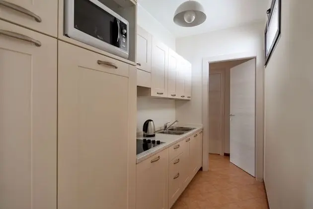 Apart Daire, 2 Yatak Odası, Göl Manzaralı