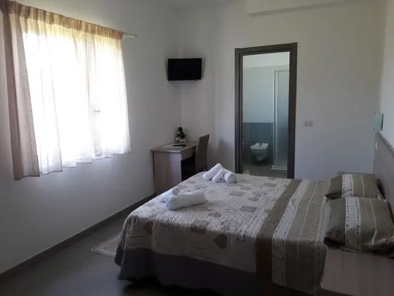 Tek Büyük veya İki Ayrı Yataklı Oda