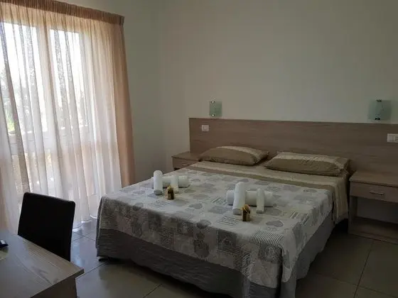 Tek Büyük veya İki Ayrı Yataklı Oda