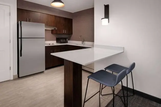 Süit, 1 En Büyük (King) Boy Yatak ve Çekyat (One Bedroom)