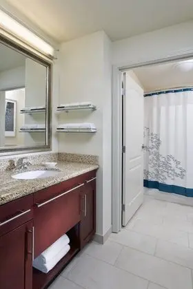 Stüdyo, 1 En Büyük (King) Boy Yatak ve Çekyat (Mobility/Hearing Accessible, Tub)