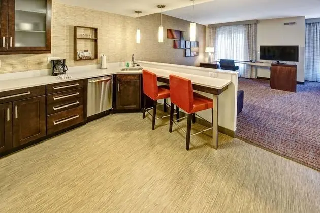 Stüdyo, 1 En Büyük (King) Boy Yatak ve Çekyat (Mobility Accessible, Roll-In Shower)