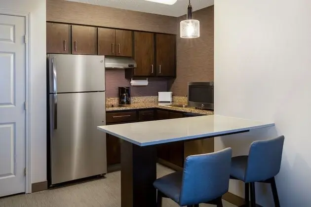 Stüdyo, 1 En Büyük (King) Boy Yatak ve Çekyat