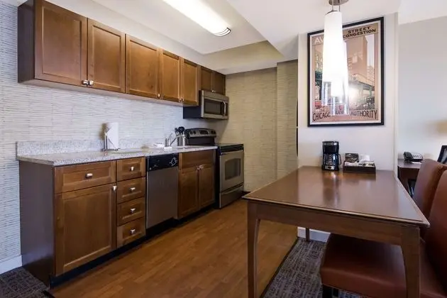 Süit, Birden Çok Yatak, Engellilere Uygun (Two Bedroom Mobility Tub)