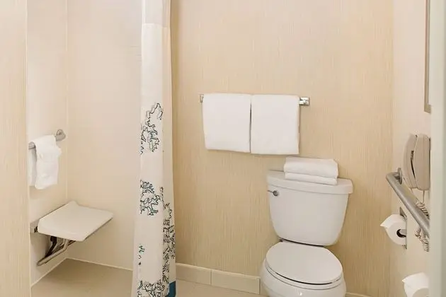 Süit, 2 Yatak Odası (Mobility Accessible, Roll-In Shower)