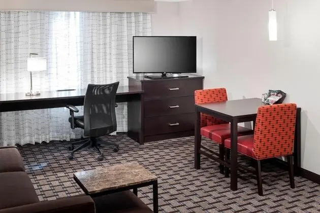 Süit, 1 En Büyük (King) Boy Yatak ve Çekyat (Mobility Accessible, Tub)