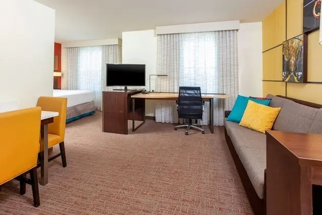 Stüdyo Süit, 1 En Büyük (King) Boy Yatak ve Çekyat