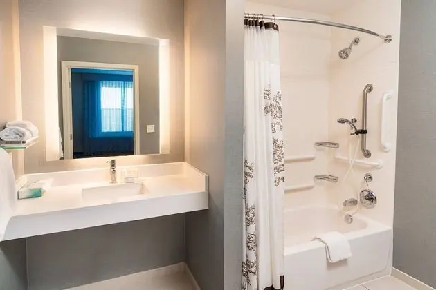 Süit, 1 Çift Kişilik Yatak