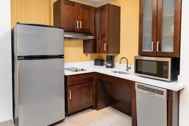 Süit, 1 En Büyük (King) Boy Yatak ve Çekyat