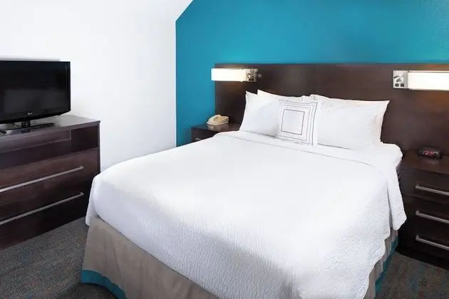 Çatı Katı (Loft), 2 Yatak Odası (Bi-Level)