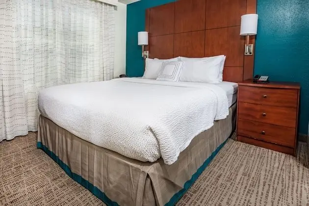 Stüdyo, 1 En Büyük (King) Boy Yatak ve Çekyat