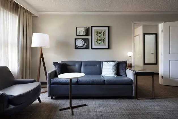 Süit, Birden Çok Yatak, Engellilere Uygun (Hearing Two Bedrooms)