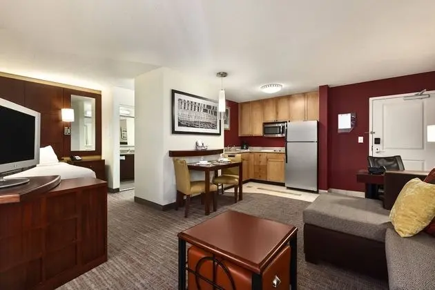 Süit, 1 Yatak Odası, Şömine