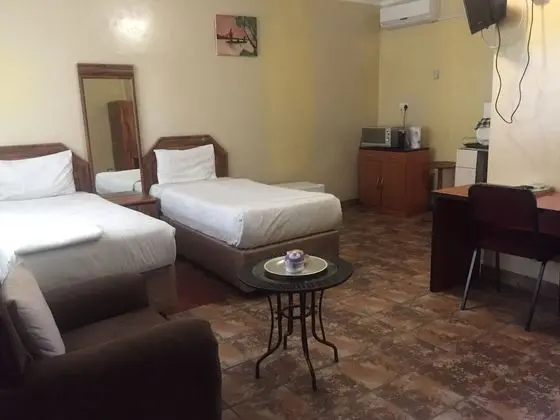 İki Ayrı Yataklı Oda, Bahçe Manzaralı