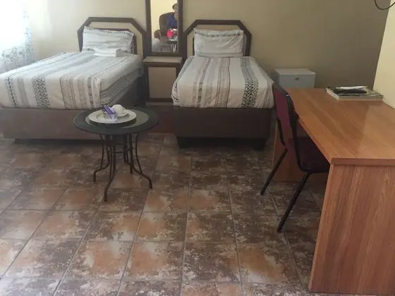 Tek Büyük Yataklı Oda, Bahçe Manzaralı