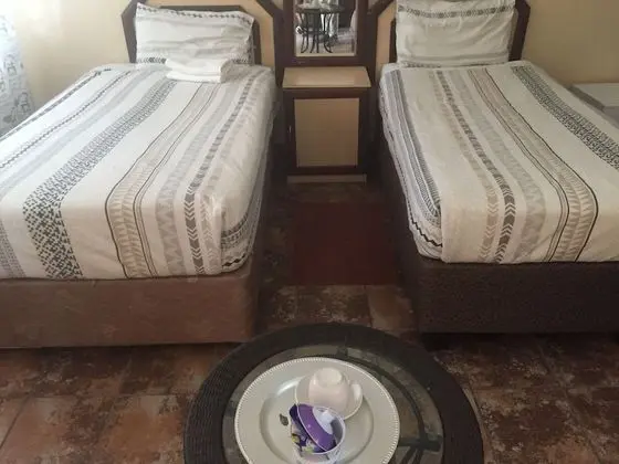 Tek Büyük Yataklı Oda, Bahçe Manzaralı