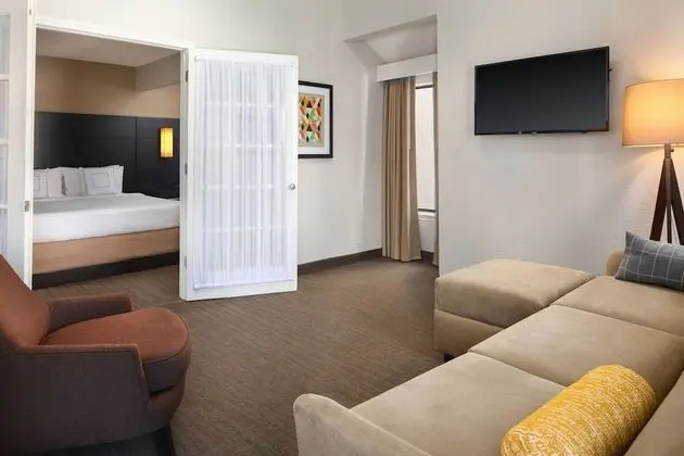 Çatı Katı Süiti (Penthouse), 1 Çift Kişilik Yatak