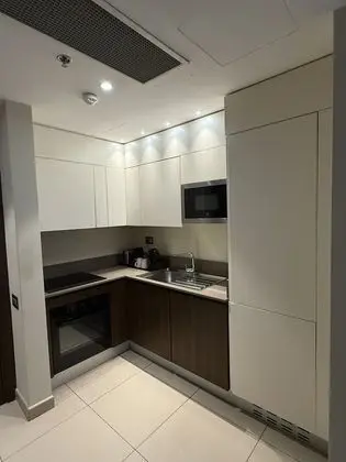 Süit, 1 En Büyük (King) Boy Yatak ve Çekyat, Sigara İçilmez