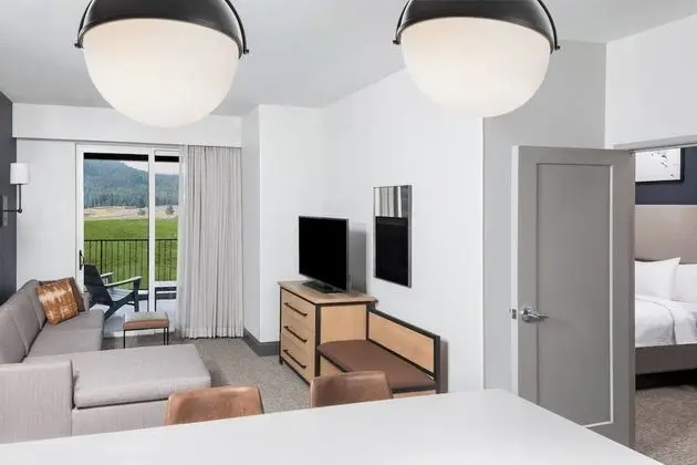 Süit, 1 Yatak Odası, Sigara İçilmez, Balkon