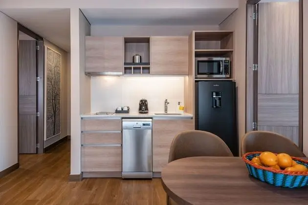 Stüdyo Süit, Birden Çok Yatak, Sigara İçilmez, Şehir Manzaralı