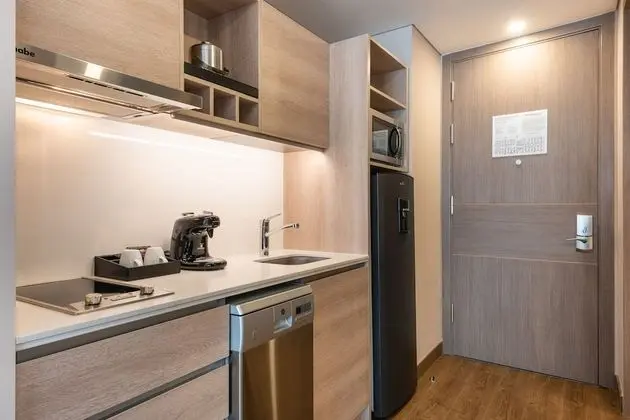 Stüdyo Süit, Birden Çok Yatak, Sigara İçilmez, Şehir Manzaralı